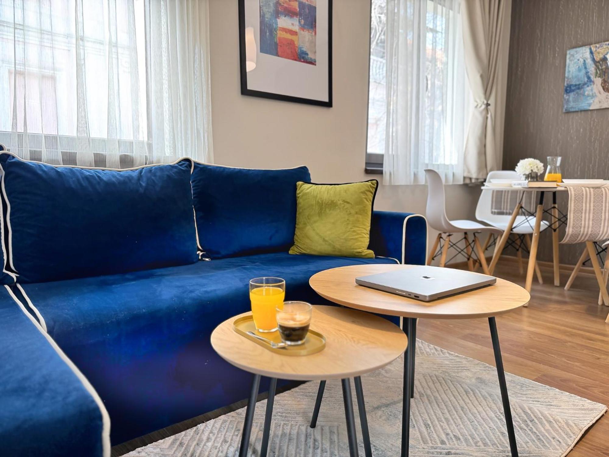 Top Centre Plovdiv Apt. With Parking For 4 Guests ภายนอก รูปภาพ
