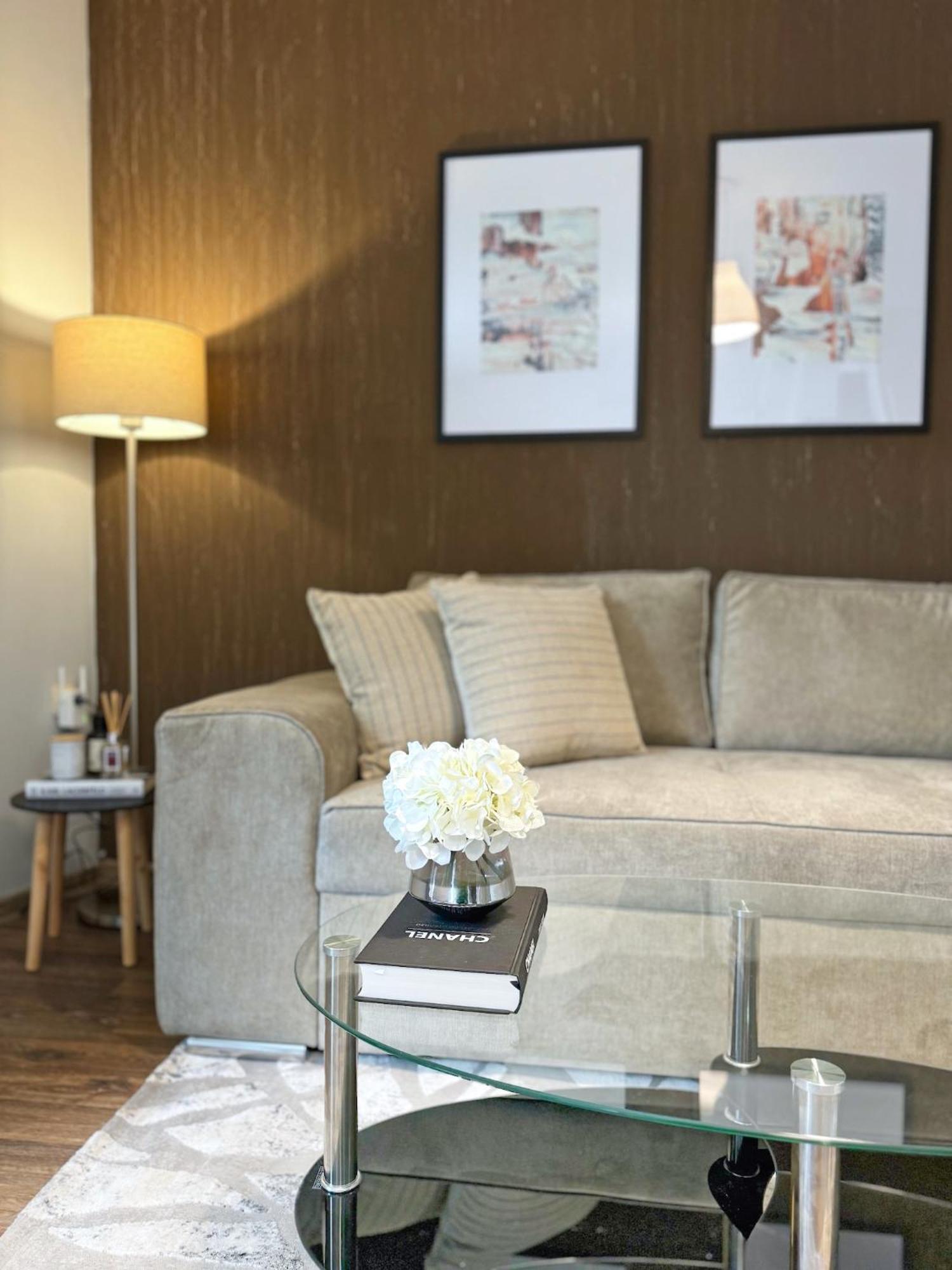 Top Centre Plovdiv Apt. With Parking For 4 Guests ภายนอก รูปภาพ