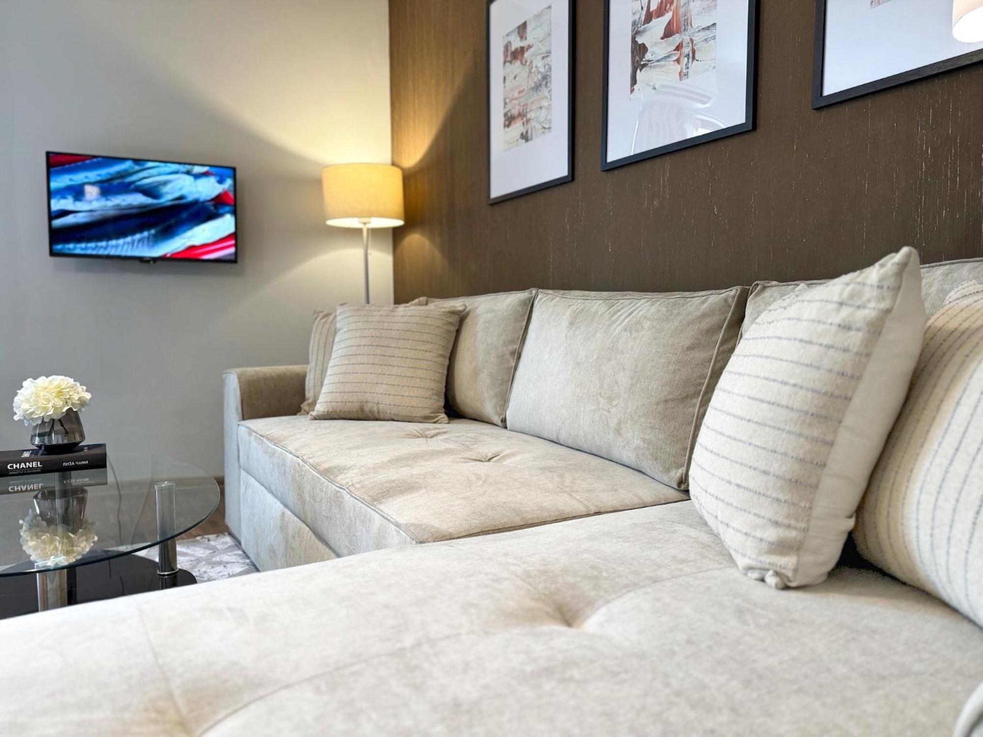 Top Centre Plovdiv Apt. With Parking For 4 Guests ภายนอก รูปภาพ